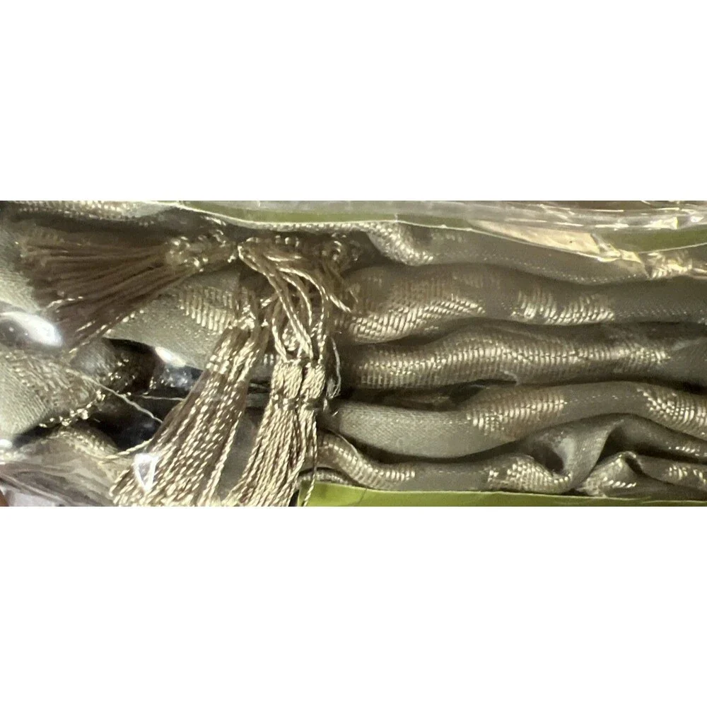 Vintage Verona Jacquard 5 Piece Curtains Green Mist Window Decor 56 x 84 New